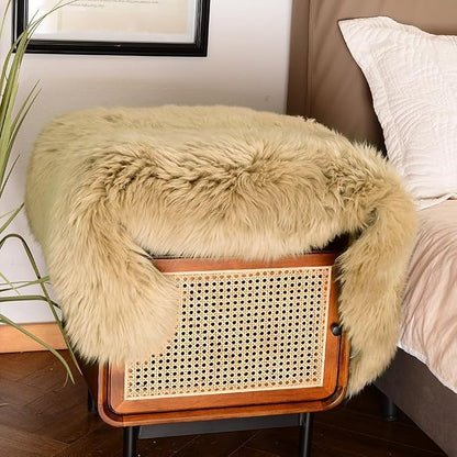 LLB Genuine Sheepskin Area Rug Wool Rug Fur Carpet Fluffy Shaggy Fur Rug - Image 4