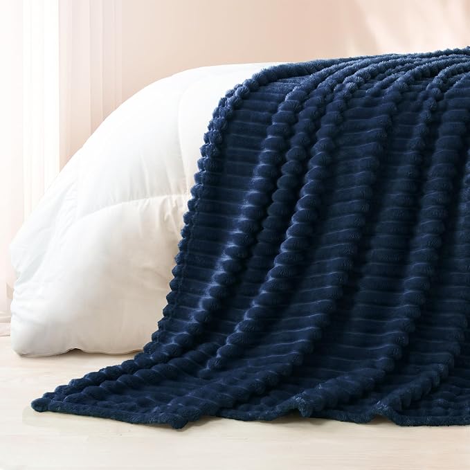 Exclusivo Mezcla Striped Twin Size Fleece Blanket - Image 6