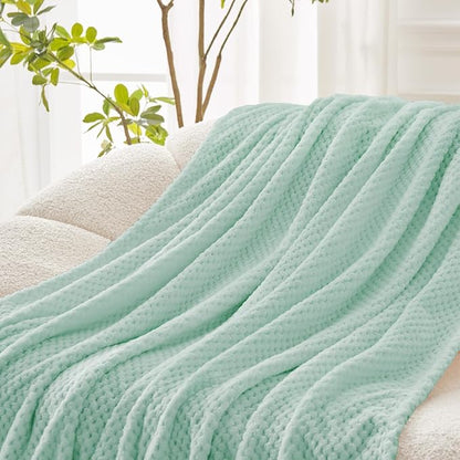 Exclusivo Mezcla Soft Waffle Fleece Bed Blanket King Size, Mint Green | - Image 4