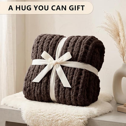 L'AGRATY Chunky Knit Throw Blanket - Image 7