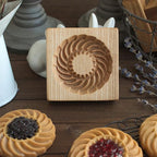 Wooden Cookie Biscuit Mold, 3D Baking Mold, Embossing Craft Decorating Baking Tool, Suitable for Halloween Thanksgiving Christmas Kitchen DIY (Shape A 10 * 10 * 2)