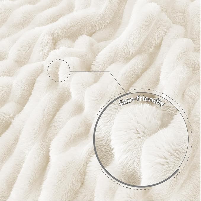 Exclusivo Mezcla Striped California King Size Fleece Blanket - Image 6