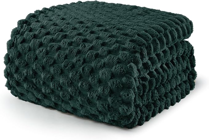 Exclusivo Mezcla 3D Fleece California King Blanket by ExclusivoMezcla