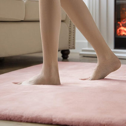 Ashler Faux Fur Rug, Ultra Soft Faux Rabbit Fur, 4 x 6 Feet Rectangle, Machine - Image 6