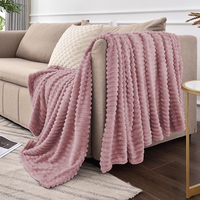 BEDELITE 3D Ribbed Berry Purple Fleece Twin Blanket - Image 8