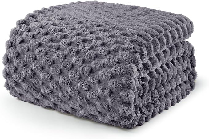 Exclusivo Mezcla 3D Fleece California King Blanket by ExclusivoMezcla