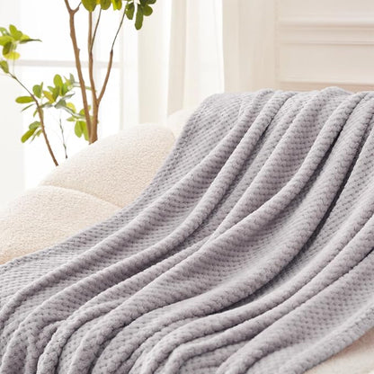 Exclusivo Mezcla Soft Waffle Fleece Bed Blanket Queen Size, Light Gray | - Image 4