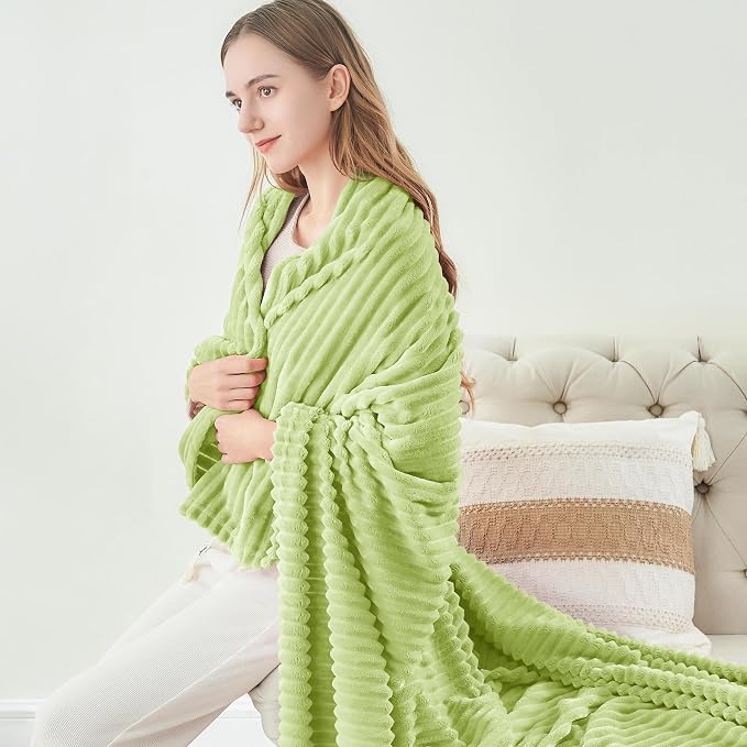 BEDELITE 3D Ribbed Cream Lime Fleece Throw Blanket - Image 8