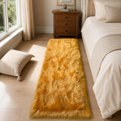 EasyJoy Faux Sheepskin Rug, Fluffy Faux Fur Rug, Ultra Soft Shag Area Rug - Image 5