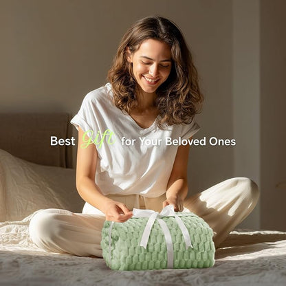 BEDELITE Sage Green Throw Blanket - Image 2