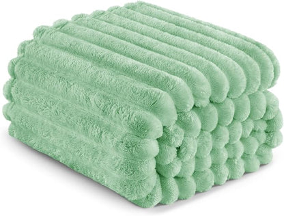 Exclusivo Mezcla Striped Queen Size Fleece Blanket - Image 6