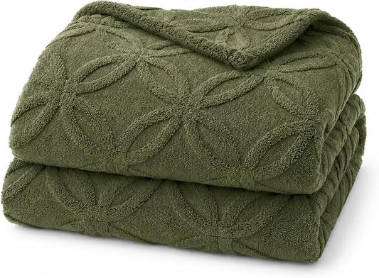 Green Throw Blanket by LUSSENAHOME