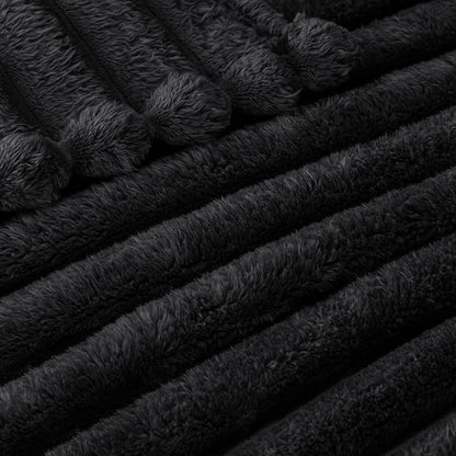 Exclusivo Mezcla Striped California King Size Fleece Blanket - Image 4