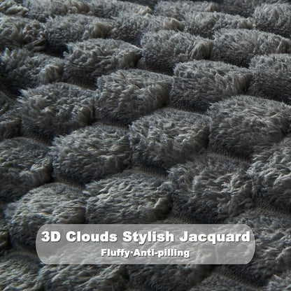 NEWCOSPLAY Fleece Clouds Cozy King Blanket - Image 5