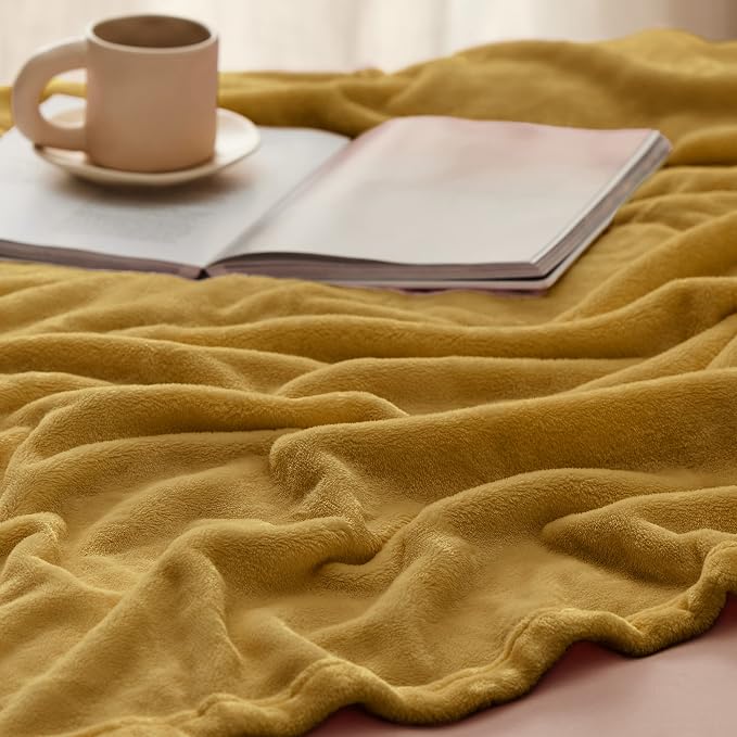 Bedsure GentleSoft Twin XL Fleece Blanket Dorm Bedding - Image 5