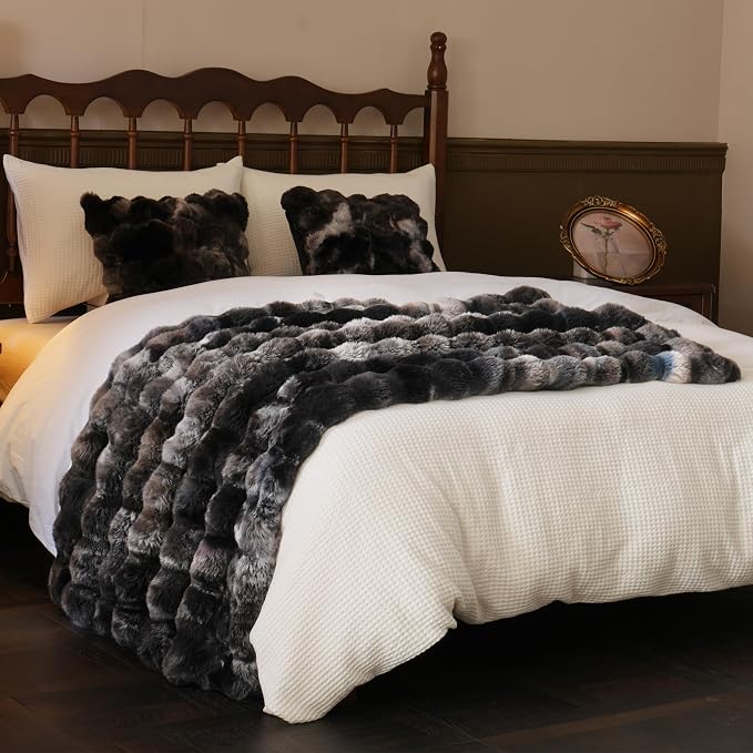BENVWE Fluffy Faux Fur Throw Blanket - Image 7