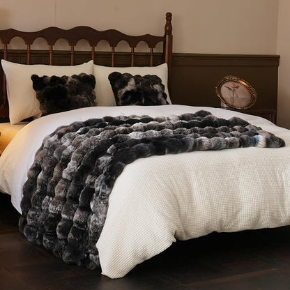 BENVWE Fluffy Faux Fur Throw Blanket - Image 7