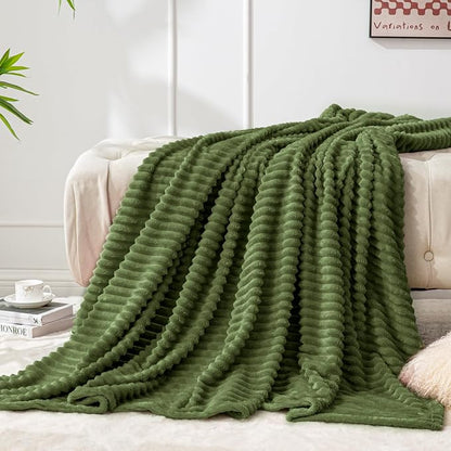 BEDELITE 3D Ribbed Jacquard Moss Fleece Twin Blanket - Image 2