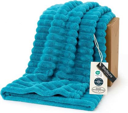 Bedsure Soft Twin XL Blanket for Bed Dorm Teal 66"x90" | Birthday Gifts for by Unknown