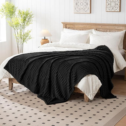 90x90 Inch Black Queen Large Blanket - Image 2