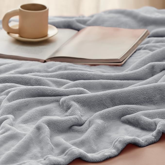 Bedsure GentleSoft Fleece Throw XL Blanket Light Grey - Image 4