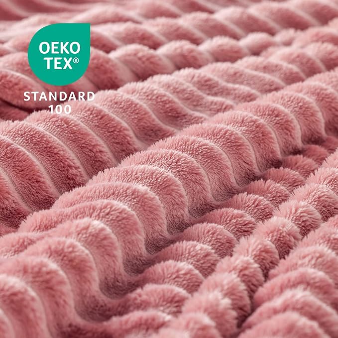 BEDELITE 3D Ribbed Jacquard Pink Fleece Twin Blanket - Image 3