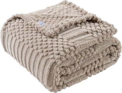 Brown Throw Blanket by LUSSENAHOME
