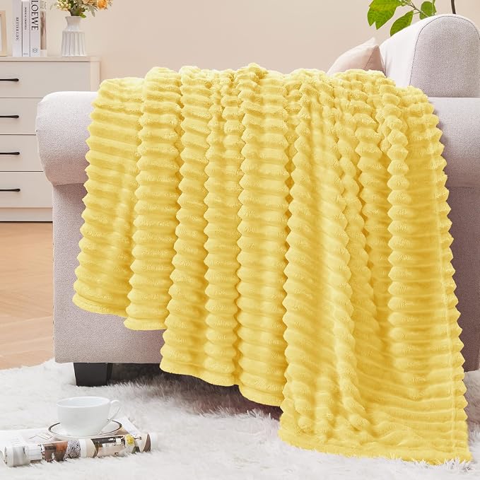 BEDELITE 3D Ribbed Light Yellow Fleece Throw Blanket by BEDELITE