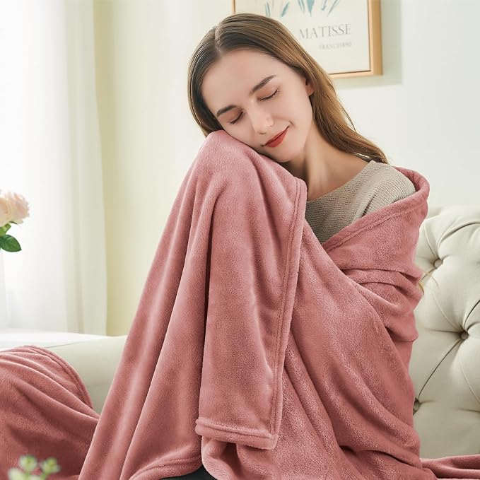 BEDELITE Fleece Blanket Soft Plush Throw - Image 3