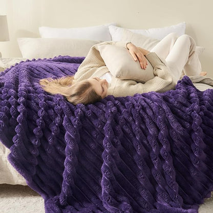 NEWCOSPLAY Fleece Ribbed Cozy Throw Blanket - Image 4