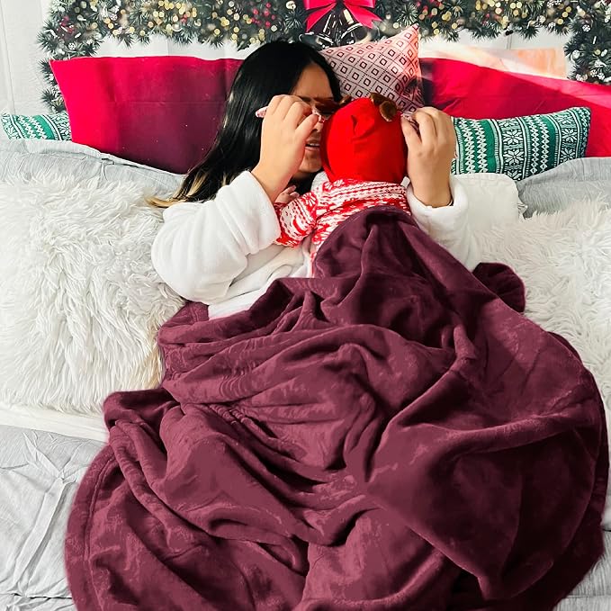 Bedsure GentleSoft Wine Red Fleece Blanket King Size - Image 5