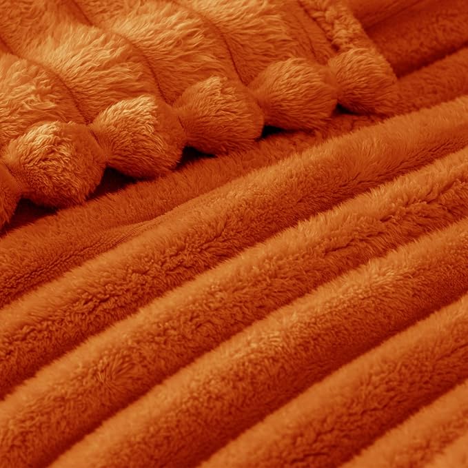 Exclusivo Mezcla Striped Twin Size Fleece Blanket - Image 4