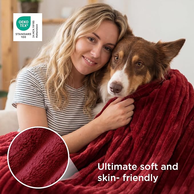 Bedsure Soft Red Throw Blanket for Couch Decor Gifts 50"x70" | Birthday Gifts - Image 4