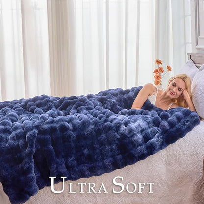 BENVWE Fluffy Faux Fur Throw Blanket - Image 3