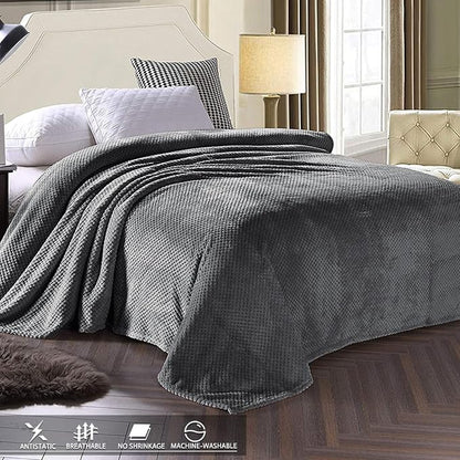 Exclusivo Mezcla Large Waffle Fleece Throw Blanket - Image 3