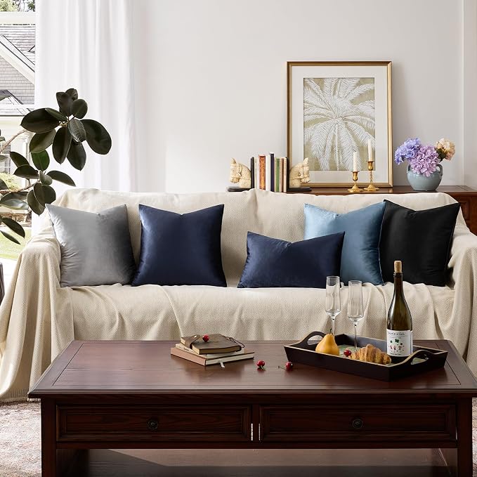 GIGIZAZA Navy Velvet Pillow Covers 20x20 Decorative Pillows Pack of 2 | Blue - Image 7
