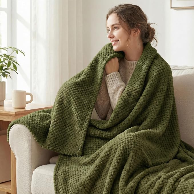Exclusivo Mezcla Soft Waffle Fleece Bed Blanket King Size, Olive | Lightweight - Image 2