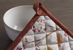 Maison d' Hermine Pot Holders Set 100% Cotton Heat Resistant Potholders 8" x 8" Hot Pads with Loop BBQ, Cooking, Baking, Grilling, Kitchen, Handling Hot Pans (Pack of 2, Oak Leaves)