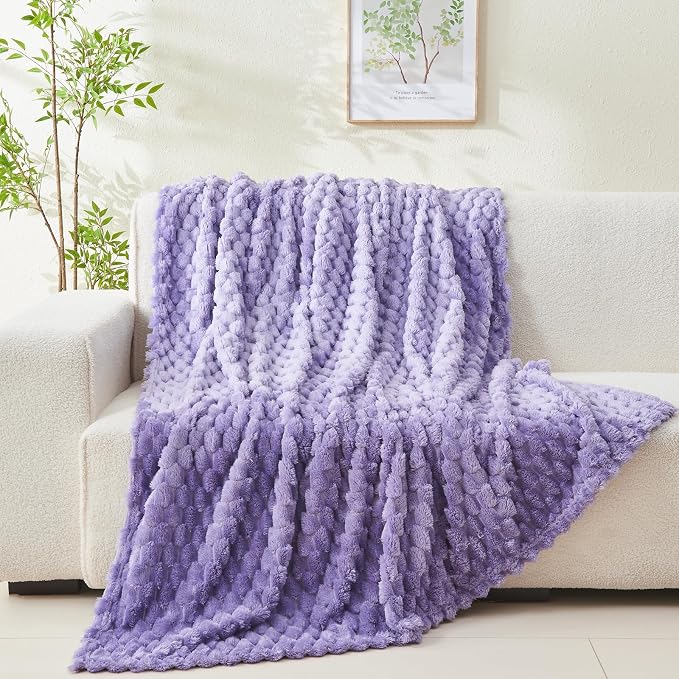 NEWCOSPLAY Fleece Clouds Cozy Throw Blanket - Image 7