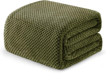 Exclusivo Mezcla Soft Waffle Fleece Bed Blanket King Size, Olive | Lightweight by ExclusivoMezcla