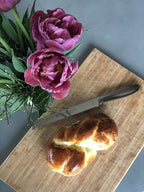Premium Stainless Steel Challah Bread Knife - 7" Serrated Blade and Elegant Silver Handle - Perfect for Shabbat, Jewish Holidays