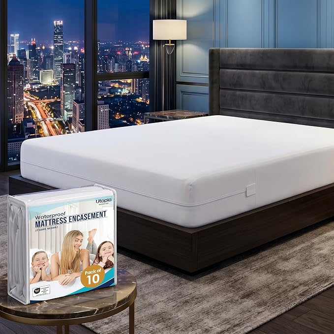 Utopia Bedding Mattress Protector Zippered Twin Size, 100% Waterproof Bed Bug by UTOPIABEDDING