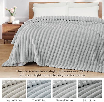 Exclusivo Mezcla Striped Queen Size Fleece Blanket - Image 3