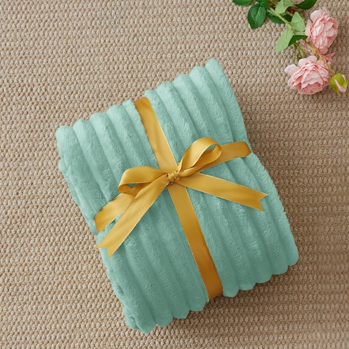 BEDELITE Ribbed Fleece Throw Blanket - Image 6