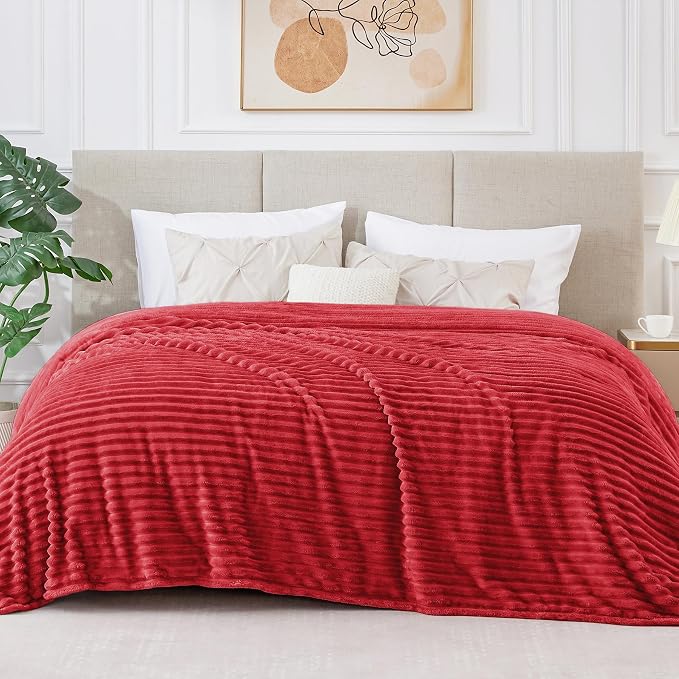 BEDELITE 3D Ribbed Jacquard Red Blankets Queen Size - Image 2