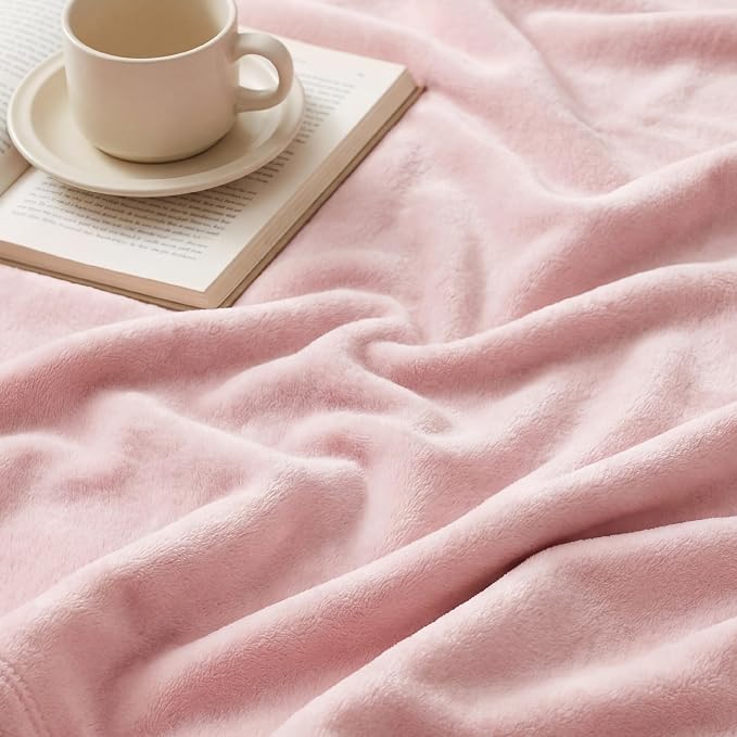 Bedsure GentleSoft Pink Fleece Blankets Queen Size - Image 5