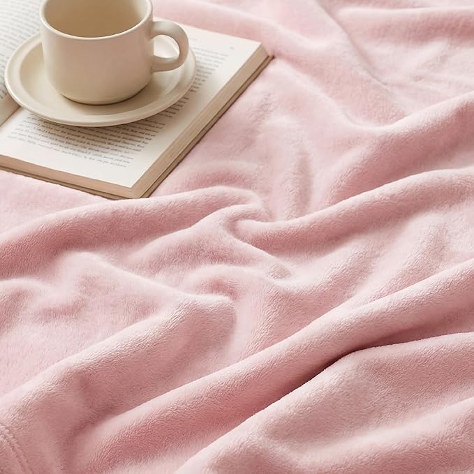 Bedsure GentleSoft Pink Throw Blanket - Image 5