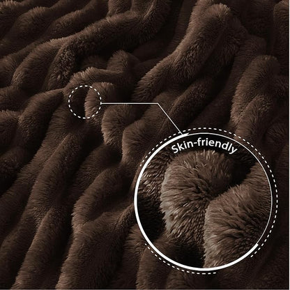 Exclusivo Mezcla Striped Fleece Throw Blanket - Image 5