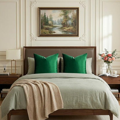 GIGIZAZA Green Velvet Pillow Covers 22x22 Decorative Pillows Pack of 2 | Throw - Image 7