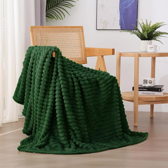 Green Fleece Throw Blanket 90”×90” - Image 4